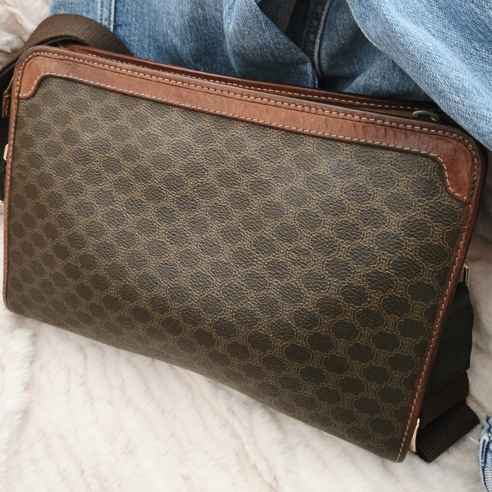 Authentic CELINE Macadam Vintage‎ Upcycled Clutch Crossbody Wallet WOC Shoulder - Picture 10 of 16